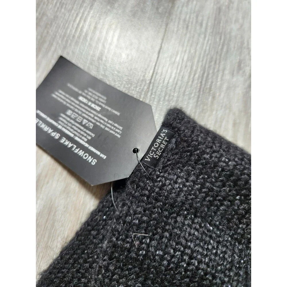 NWT Victoria’s Secret Snowflake Sparkle Winter Set Headband Convertible Mittens